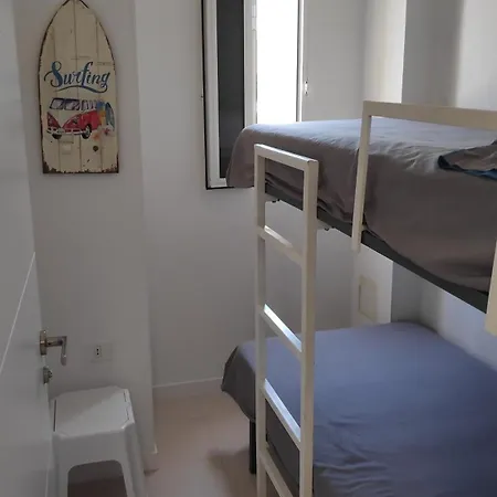 Playa Americas Apartman